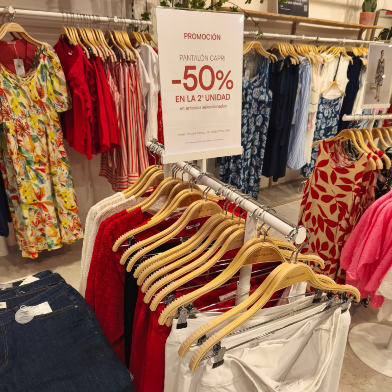 Pantalón capri, segunda unidad al 50% de descuento en Encuentro